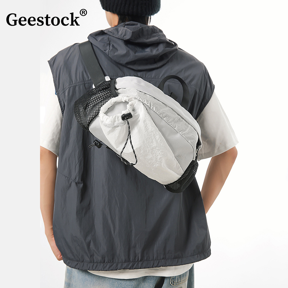 Geestock Trendy Lightweight Sp - Hiking Backpack Waterproof review and price
